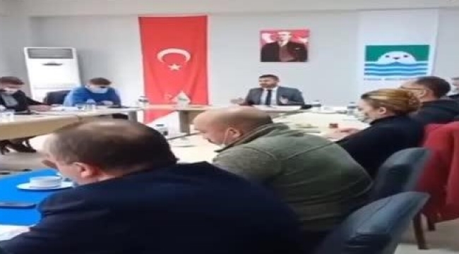 Foça  Belediye Başkanın "Kurtarılmış bölge" sözlerine AK Parti İzmir'den sert tepki