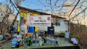 İzmir'de 365 litre sahte içki ele geçirildi