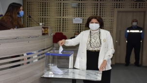 Menemen'de kurayla başkan vekili seçildi