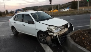 Aliağa'da Trafik Kazası :2 yaralı