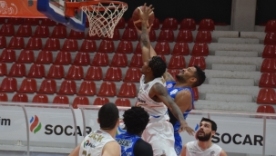 Aliağa Petkim Spor : 98– Büyükçekmece Basketbol: 77