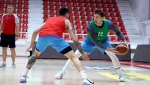 Aliağa Petkimspor Frutti Extra Bursaspor'a Konuk Oluyor