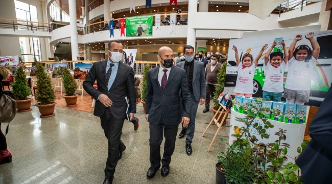 Başkan Soyer 28 üretici kooperatifi ile ürün alım sözleşmesi imzaladı