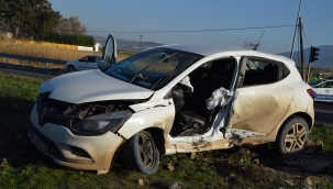 Aliağa'da trafik kazası :6 yaralı