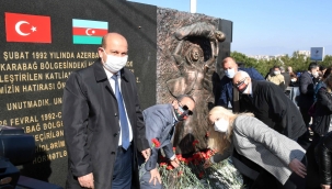 Azerbaycan'da 29 yıl önce katledilenler unutulmadı.