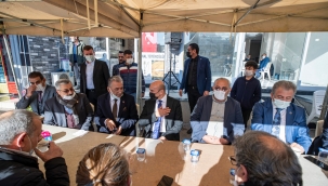 Başkan Soyer'den şehit ailesine taziye ziyareti