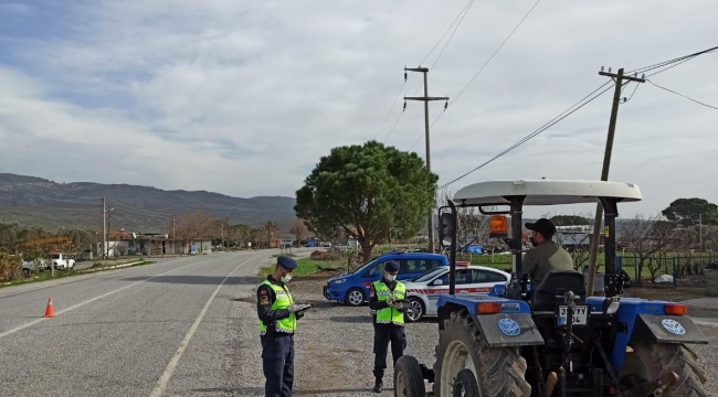 İzmir'de jandarmadan huzur ve güven uygulaması