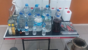 İzmir'de Kaçak ve Sahte  İçki Operasyonu
