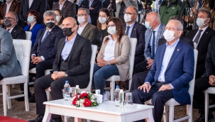 İzmir'de tarihi gün