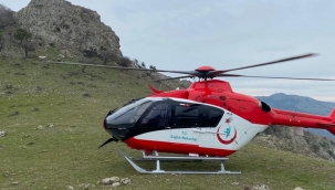 Menemen'de dağlık alanda yaralanan kadının imdadına hava ambulansı yetişti