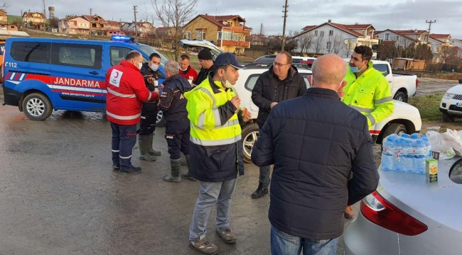 SELDEN ETKİLENENLERE KIZILAY DESTEĞİ