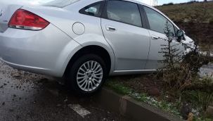 Aliağa'de yağan dolu kazalara davet çıkardı