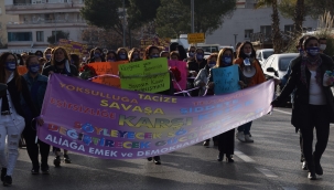 Aliağa Demokrasi Platformu" "Haklarımızdan vazgeçmiyoruz." 