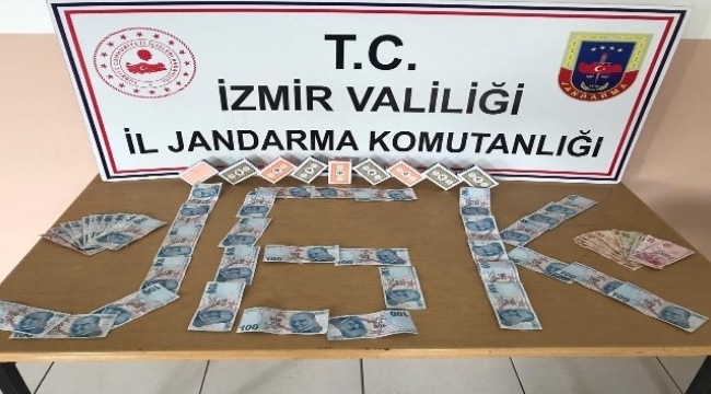 Bahçedeki çadırda kumar oynayan 6 kişiye suçüstü