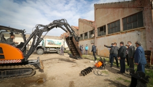Bergama Belediyesi araç filosu her geçen gün yeni araç