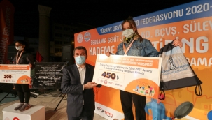 Bergama'da Oryantiring 2. kademe şampiyonası gece yarışı ile başladı 