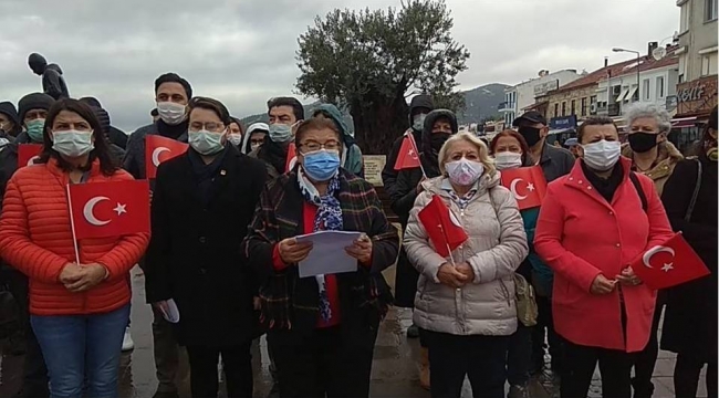  CHP Foça Örgütünden Çağrı "Andımız Okullara Geri Dönmelidir"nden Çağrı "Andımız Okullara Geri Dönmelidir"