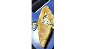 Ekmek arasına uyuşturucu gizlediler