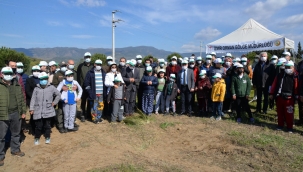 Orman Haftası'nda Menemen'de yüzlerce fidan dikildi