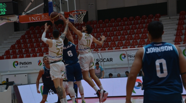 Aliağa Petkim Spor: 65 – Türk Telekom : 71 