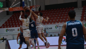 Aliağa Petkim Spor: 65 – Türk Telekom : 71 