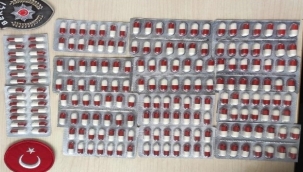 Bekçilerin şüphesi yüzlerce sentetik hapı ortaya çıkardı
