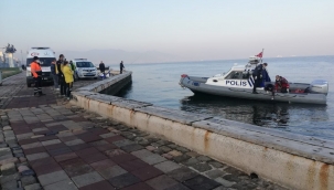 Denizde bir erkeğe ait ceset bulundu