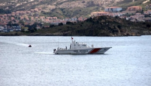 Foça'da düşen uçağın ardından çalışmalar sürüyor