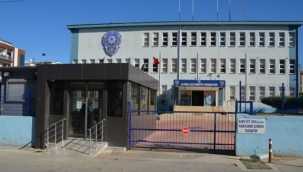 İzmir'de Ticari Taksilerde 11 Düzensiz Göçmen Yakalandı