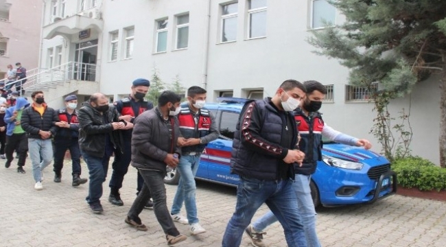 İzmir'deki uyuşturucu operasyonunda 18 tutuklama