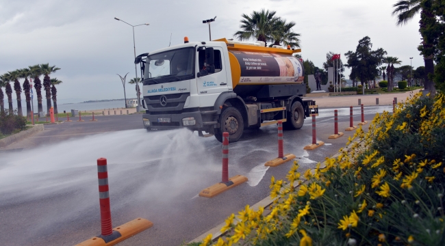 Aliağa Belediyesi'nden Bayram Temizliği