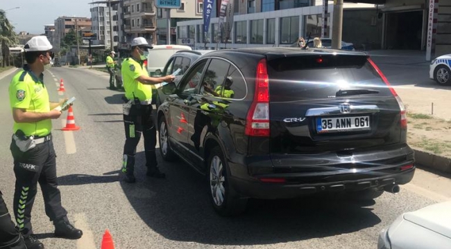 Aliağa'da Karayolları Trafik Haftası kapsamında programlar yapıldı