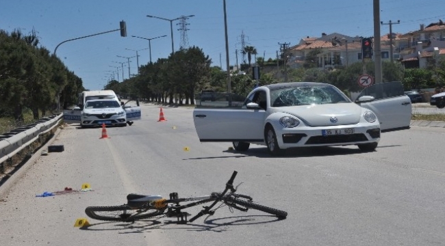 Bisikletli adam, araba çarpması sonucu öldü