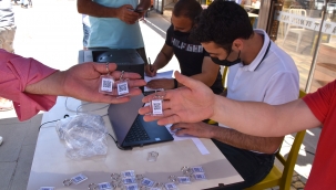 Foça Belediyesi'nden HES kodlu anahtarlık hediyesi…