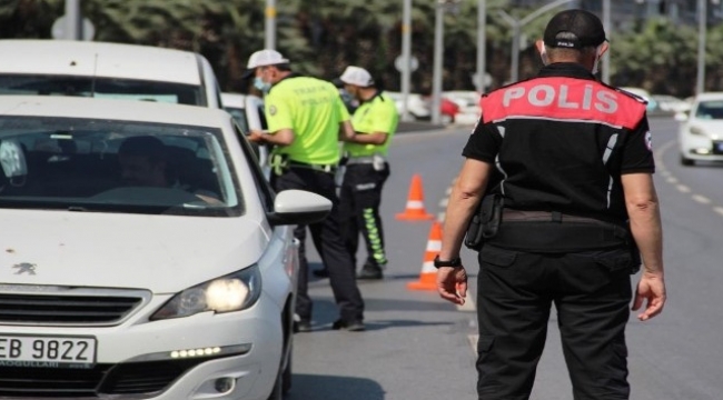 İzmir'de tam kapanma kurallarına uymayanlara 34 milyon liranın üzerinde ceza