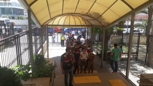 Menemen, Çiğli, Buca, Bayraklı 'da rüşvet operasyonu: 1'i kamu görevlisi 17 gözaltı kararı