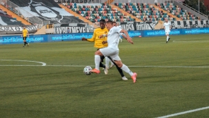 TFF 1. Lig Play-Off finalinde İzmir derbisi heyecanı