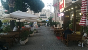 Aliağa'da lokantalar  ve kafeler müşteri kabul etmeye başladı ...
