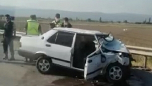 Bergama'da Trafik kazası: 1 ölü, 2 ağır yaralı