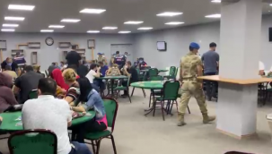 İzmir'de kumar operasyonu: 43 kişi yakalandı 