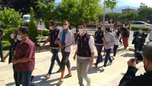 İzmir'de uyuşturucu satıcılarına operasyon: 9 tutuklama