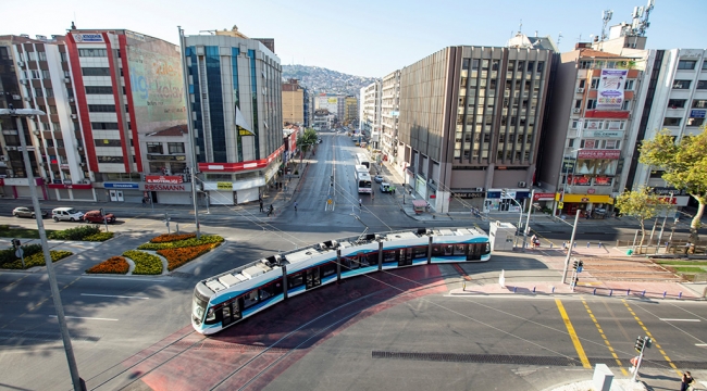 İzmir Tramvayı'nda ücretsiz internet dönemi yarın başlıyor