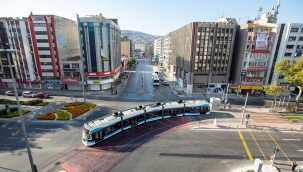 İzmir Tramvayı'nda ücretsiz internet dönemi yarın başlıyor