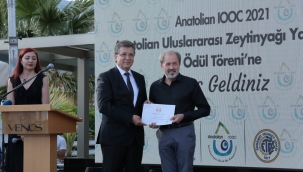 Türkiye'nin İlk Uluslararası Zeytinyağı Yarışması Edremit'te Gerçekleşti