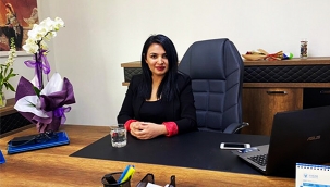 TV DÜNYASINA KADIN ELİ DEĞDİ