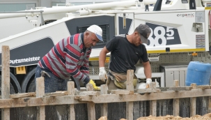 Yeni Mahalle Parkı'nda Çalışmalar Hızla İlerliyor