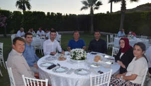 Aliağa Cumhuriyet Başsavcısı Salman'a veda yemeği 