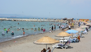 Mavi Bayraklı Ağapark Tatilci Akınına Uğruyor