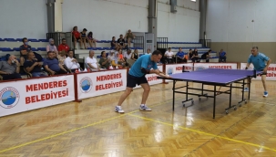 Menderes Masa Tenisi Turnuvası Sona Erdi