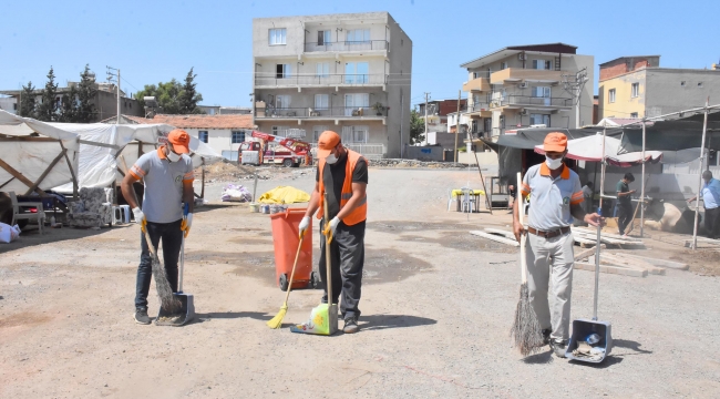 Menemen'de kurban pazar yeri denetlendi